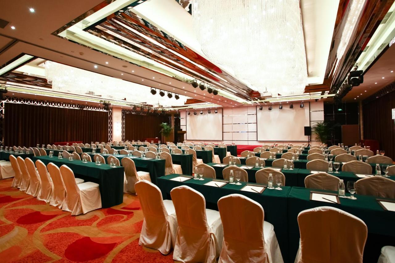 Celebrity Upper Class Hotel Chengdu Zewnętrze zdjęcie